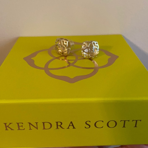 Kendra Scott Jewelry - Kendra Scott Studs